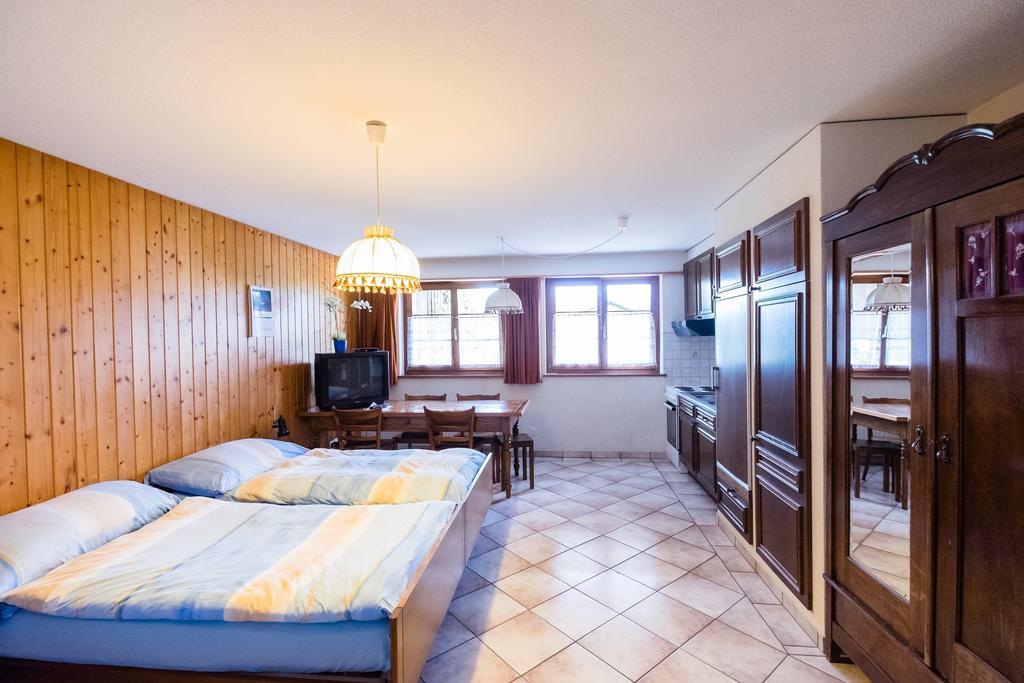 Hotel-Gite Rural A 3 Km De Delemont Courcelon 외부 사진
