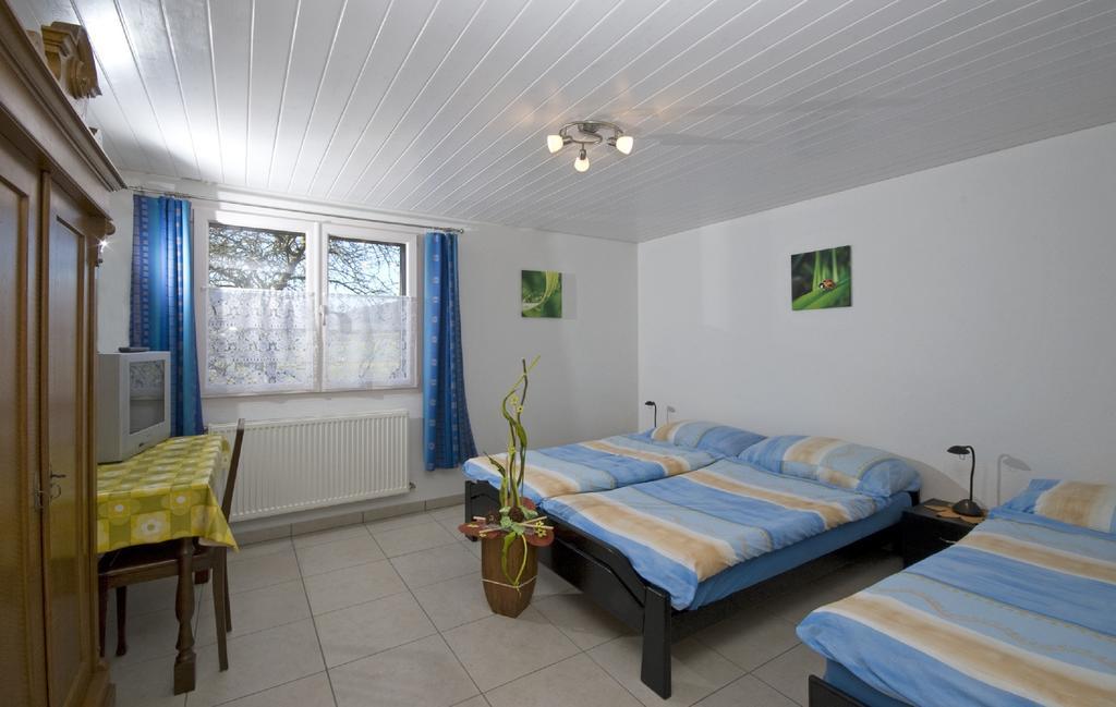 Hotel-Gite Rural A 3 Km De Delemont Courcelon 외부 사진